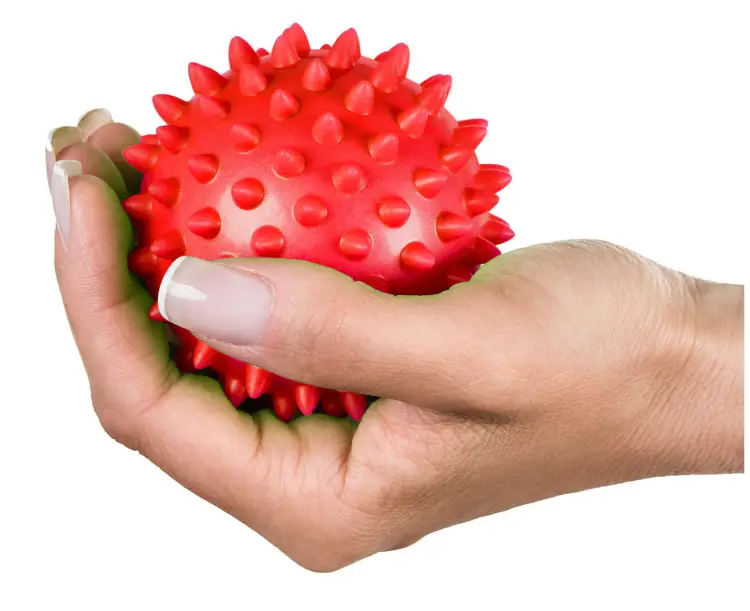 jezyk_masujacy_pileczka_kolcami_massage_ball_cwiczen_rak_konczyn_masazu_9cm_rehabilitacji_5.jpg